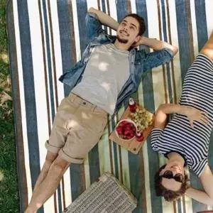 [NS홈쇼핑]매트 두꺼운 폭신폭신 매트 캠핑 피크닉 돗자리 방수 깔끔한 디자인..