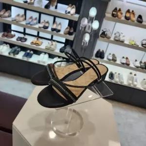 [엘칸토]엘칸토 HC10 여성3cm큐빅투웨이샌들검정 LCWW39U42619 (40816312)