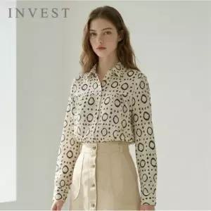 [인베스트] 도트 드로잉 나염 블라우스_IN6S1BL5261
