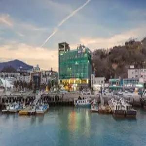 [전남 펜션] 여수 비치펜션 (전객실 오션뷰, 낭만포차 도보 30초) (여수)