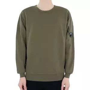 [CP컴퍼니] 23 F/W 남성 렌즈 와펜 라이트 플리스 맨투맨(버터너트) 15CMSS032A 002246G 653