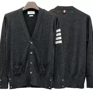 [명품] 사선 완장 메리노 울 가디건 다크 그레이 MKC002A Y1014 022