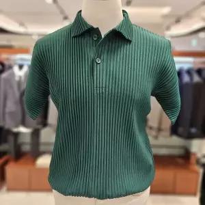 [킨록바이킨록앤더슨](신세계 사우스시티)그린 플리츠 경량 버튼카라 루즈핏 반팔 티셔츠(CHT31S010)