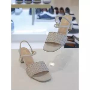 [하프클럽/미소페]미소페 여성 짜임 투웨이 샌들 (712124037)