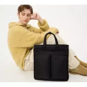 갤러리아 JUBA5F502 질스튜어트 [캐주얼나일론] 블랙 투포켓 나일론 세로형토