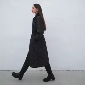 [에고이스트](대전신세계)하트물결 퀼팅 허리 시보리 패딩점퍼 (ER4PC960)