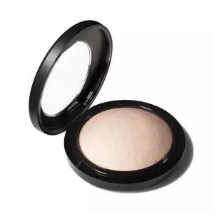 라이츠카페이드 맥 MAC 미네랄라이즈 스킨피니쉬