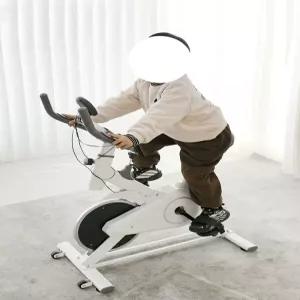 어린이 자전거 실내자전거 홈트자전거 입식 운동기구 자전거 블랙 스피닝 바이크 사이클