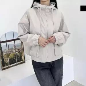 [의류] WF 000 여자아웃포켓 후드점퍼 바람막이 주머니 후드 아웃룩 바람막이 점퍼 일체 자켓 포켓