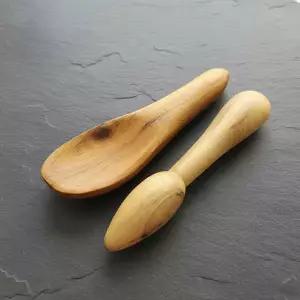 천연 향나무 얼굴 바디 마사지 괄사 스틱 원목 마사지도구 지압봉