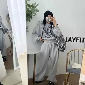 여자정장세트 추동 슬림핏 후드 풀오버 기모 맨투맨+바지 세트 원템4