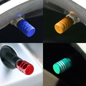 니로 풀체인지 메탈 밸브캡 타이어 에어캡 휠구찌 공기마개 뚜껑 너트 튜닝 몰딩 인테리어 용품