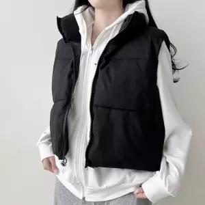 [꾸안꾸의 정석]하이넥 무광 데일리 크롭 숏패딩 조끼 베스트(3컬러)