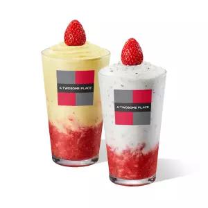 [투썸] 딸기 밀크 쉐이크 R + 딸기 바나나 쉐이크 R