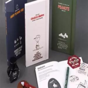 제나디자인 스누피 75주년 양장 밴드 노트 디자인다이어리