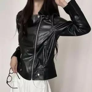 [의류] 슬림핏 아우터 라이더자켓 여자 재킷 가죽 유광 기본