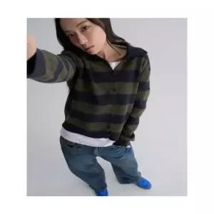 에잇세컨즈 스트라이프 칼라 카디건 카키