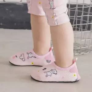 토끼그림 미끄럼방지 아기 물가신발 수영장 해변 여름 야외활동 안전신발