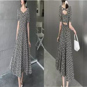 쉬폰 셔링 뒷어깨 허리트임 포인트 A라인 반팔 원피스여름패션 신혼여행룩 쉬롱 쉬원피스 휴양지 바캉스 시