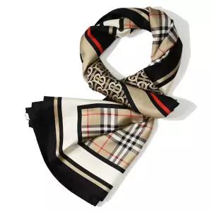 [버버리] 모노그램 아이콘 8011951 SS CHK TB MONO TRP OB 버버리 체크 실크 스카프 머플러 목도리