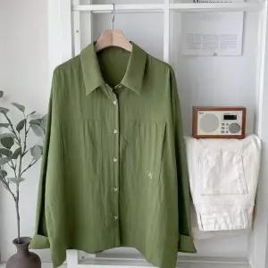 아트박스/신상오픈런 찰랑핏 크림색 기본 자수블라우스 야상셔츠