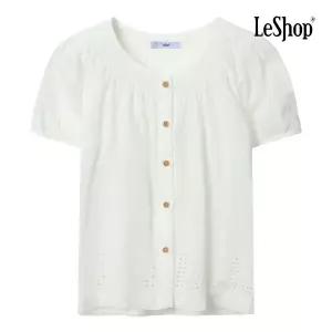 [롯데백화점]르샵 주름 라운드넥 우드 버튼 펀칭 블라우스 (BP7BL072A)