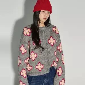 딘트 J3087 솔리드 플라워 가디건 3300666