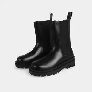 [슈펜] 첼시 플랫폼 부츠 5.0 (HPWWCDA19M-T)