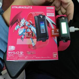 반다이 디지몬 어드벤처 피트니스 캐릭터 메모리 딤 카드 오리지널 바이탈 팔찌 애니메이션 액션 피규어 어