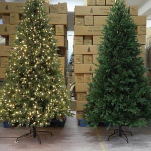 PE PVC 크리스마스 pe100 소품 액세서리 슈퍼마켓용 아름다운 pve혼합 몬타나트리