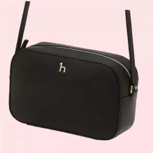 헤지스 액세서리 헤지스핸드백 블랙 가죽 레더 큐빅 퍼피 여성 여자 우먼스 카메라백 HIWA3E180BK 4538173