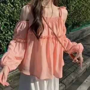 [하프클럽/]블라우스 여성 오프숄더 프릴 레이스 데이트룩 플레어