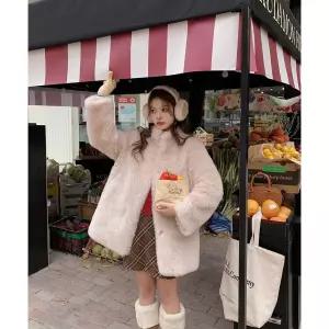 하프차이나넥 토스카나 스웨이드 리얼양모코트 2023