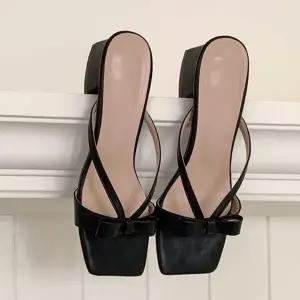 [하프클럽/]리본 스트랩 뮬 샌들 슬리퍼 형 구두 여성 여름 슈즈