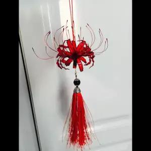수제 레드 리코리스 라디아타 꽃 술 걸이 펜던트 자동차 홈 장식 코스프레 소품 문짝 장식 여성 남성 선물