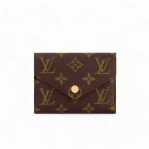 [국내백화점] 루이비통 여자 반지갑 빅토린 월릿 로잘리 코인퍼스 모노그램 M62472
