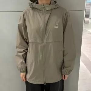 [국내정식매장] 캉골 자켓 Kangol 나일론 윈드브레이커 8560 베이지 점퍼