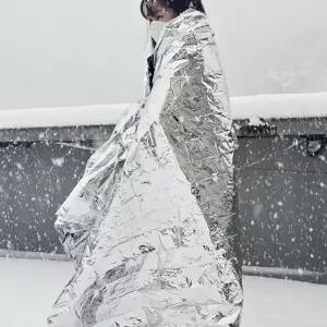 응급 담요 1매 보온 알루미늄 호일 재난 비상 캠핑 체온 유지 조난시담요