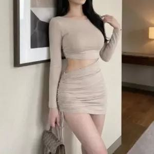 여성 보트넥 긴소매 슬림핏 미니드레스