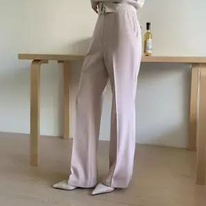 여성 세미 부츠컷 슬림 오피스룩 슬랙스 팬츠