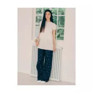 매장정품 에잇세컨즈 8SECONDS 레이어드 시어 원피스 아이보리 125971MQ70 611831