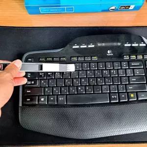 블랙 틈새청소솔 만능 만능틈새브러쉬 청소솔 창틀청소기 틈새청소솔 키보드청소솔