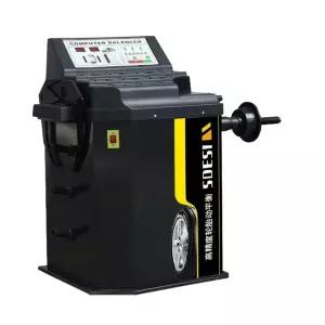 휠 발란스 머신 점검기 정비소 보수 수리 자동차