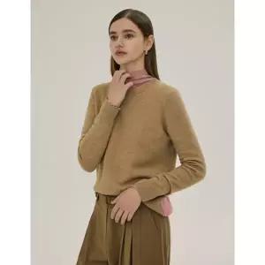 [롯데백화점]나이스클랍 배색 포인트 캐시울 풀오버(N254PWK912)