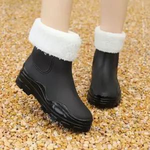 덴하트 선물용 퍼 앵클 겨울 여성 턴업 러그솔 부츠 방한