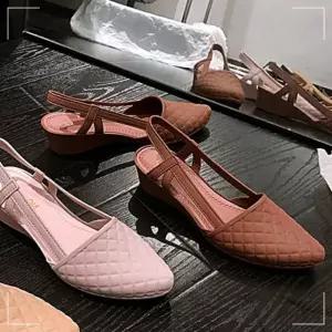 편한 젤리슈즈 여성 여자 편안한 웨지힐슈즈 vm 체크패턴 LWFHMFKY