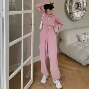 [옷자락]여자 데일리 루즈핏 크롭 벌룬소매 후드집업 와이드 트레이닝 세트_P417391910