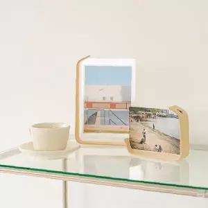 나무테두리 투명소재 책상위 사진전시 가정용 장식 디스플레이 스탠드