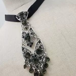 넥타이 브로치 남자 정장 타이 핀 큐빅 난방 블라우스 타이 셀프웨딩 서원뜰 보석