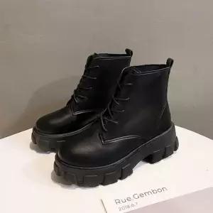 [라일리] Rly 레더 빅사이즈 데일리 키높이 통굽 여성 워커